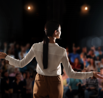 Use Public Speaking to Grow your Personal Brand